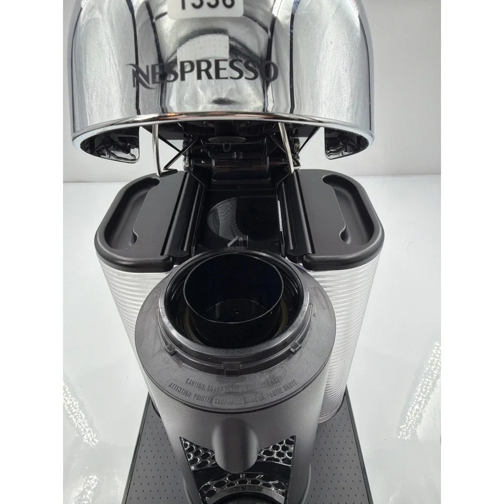 Nespresso Vertuo Evoluo Coffee Espresso Machine Breville Chrome Black BNV220CRO - Picture 2 of 8